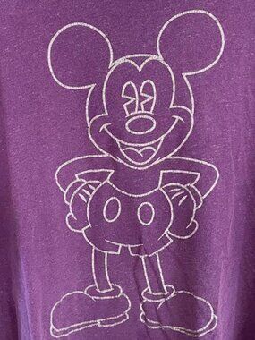 Women's Disney Parks scoop neck t-shirt with a silver glitter/sparkle outline of